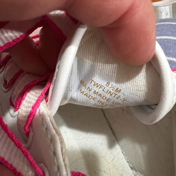 TOMMY HILFIGER FLINT2-M WHITE HOT PINK LOW LEATHER SHOES SIZE 8.5 - Picture 7 of 7